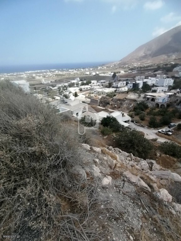 Νησί 1.750 τ.μ. προς πώληση, Θήρα