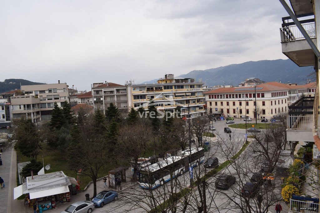 Γραφείο 33,66 τ.μ. πρός ενοικίαση, Ν. Ιωαννίνων, Ιωάννινα