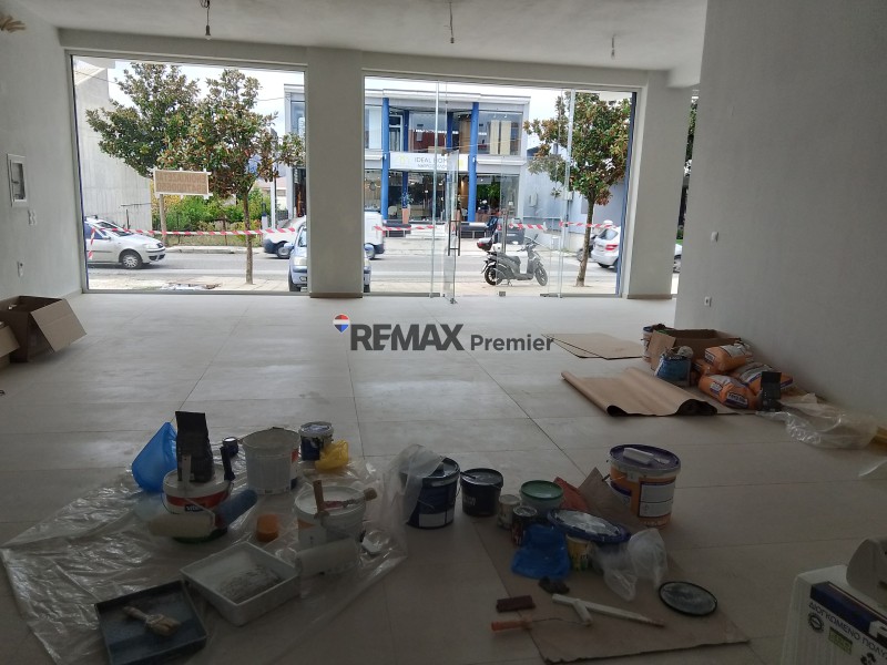 Κατάστημα 220 τ.μ. πρός ενοικίαση, Ν. Ιωαννίνων, Ανατολή