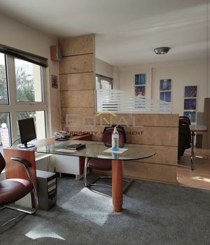 Office 210 sqm for rent