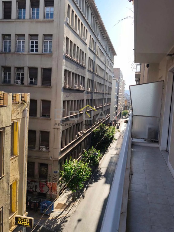 Γραφείο 105 τ.μ. πρός ενοικίαση, Αθήνα - Κέντρο, Εξάρχεια - Νεάπολη