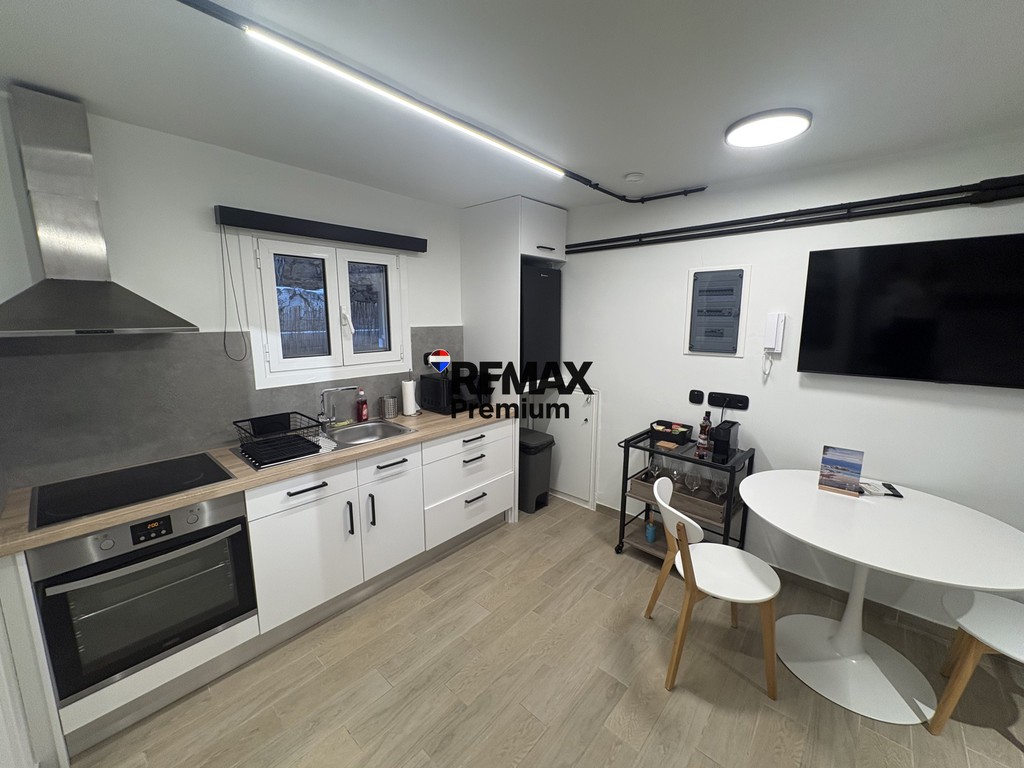 Studio / γκαρσονιέρα 31 τ.μ. πρός πώληση, Αθήνα - Νότια Προάστια, Γλυφάδα