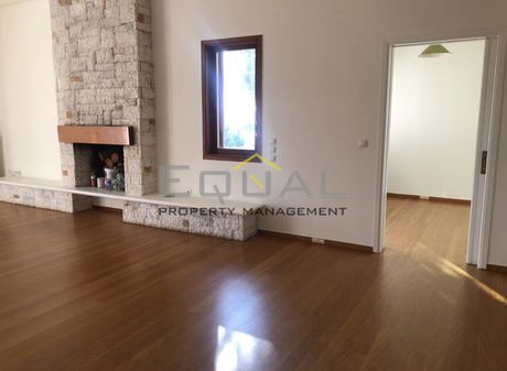 Διαμέρισμα 220 τ.μ. πρός ενοικίαση
