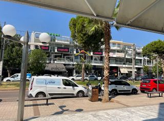 Store 67 sqm for sale