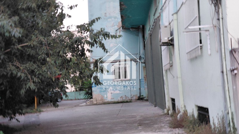 Βιοτεχνικός χώρος 2.340 τ.μ. προς πώληση, Πλατεία Δημοκρατίας Σταυρούπολης