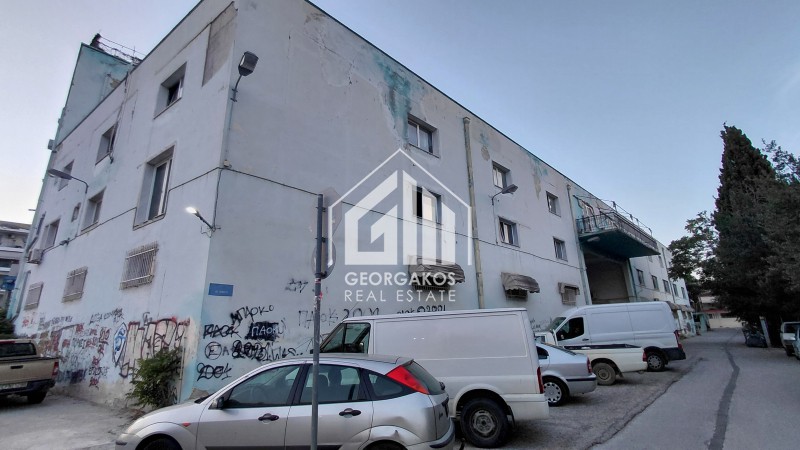 Βιοτεχνικός χώρος 2.340 τ.μ. προς πώληση, Πλατεία Δημοκρατίας Σταυρούπολης
