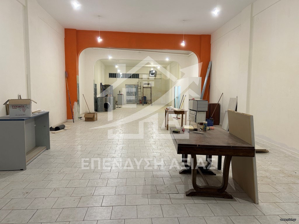 Κατάστημα 180 τ.μ. προς ενοικίαση, Εσταυρωμένος