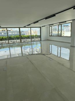 Office 190 sqm for rent
