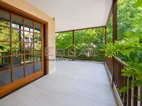 Apartment 130 sqm for rent