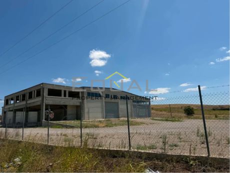 Επιχειρηματικό κτίριο 2.000 τ.μ. πρός ενοικίαση
