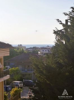 Επιχειρηματικό κτίριο 260 τ.μ. πρός πώληση