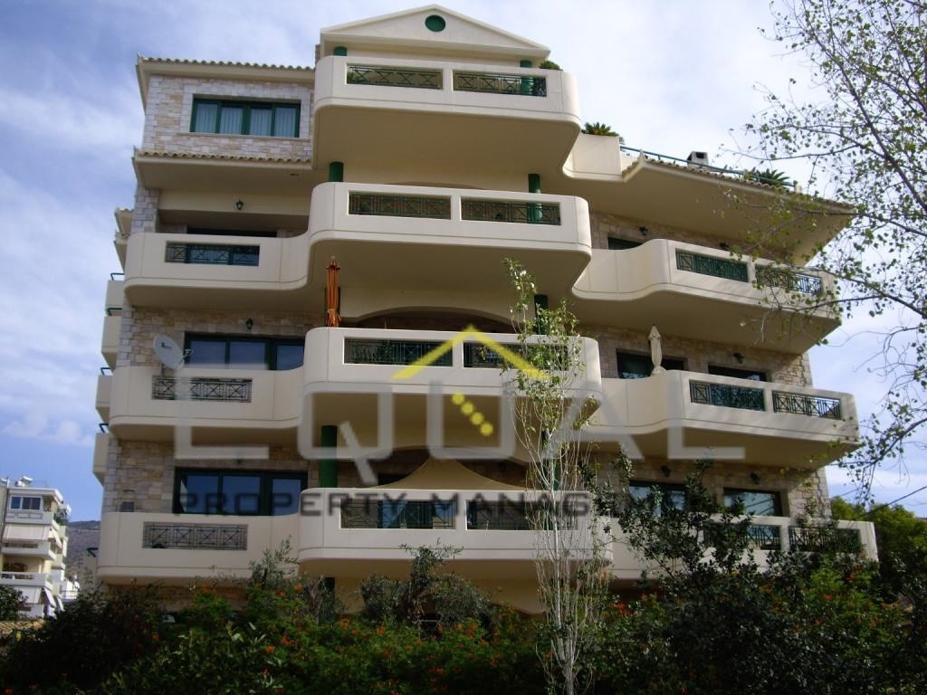 Apartment 70 sqm for rent, Athens - South, Glyfada