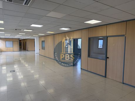 Office 1.100 sqm for rent