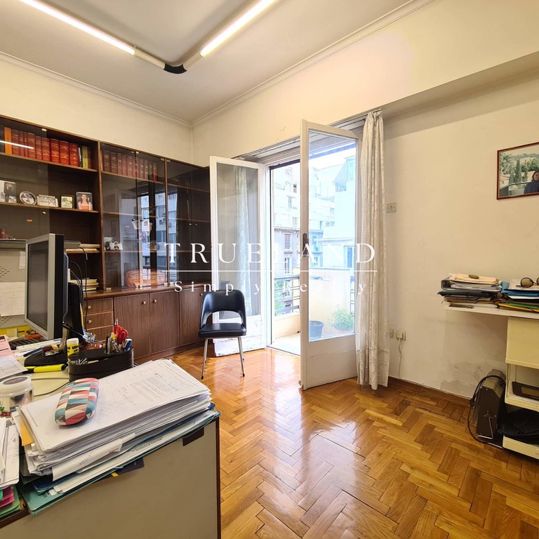 Γραφείο 111 τ.μ. πρός ενοικίαση, Αθήνα - Κέντρο, Εξάρχεια - Νεάπολη