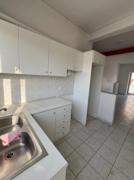 Διαμέρισμα 65 τ.μ. πρός πώληση, Πειραιάς, Χατζηκυριάκειο