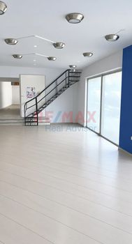 Επιχειρηματικό κτίριο 500 τ.μ. προς πώληση