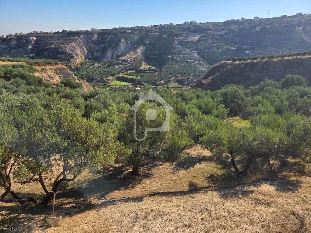 Οικόπεδο 9.980 τ.μ. πρός πώληση, Ν. Ηρακλείου, Ηράκλειο Κρήτης