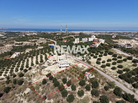 Οικόπεδο 1.050 τ.μ. προς πώληση