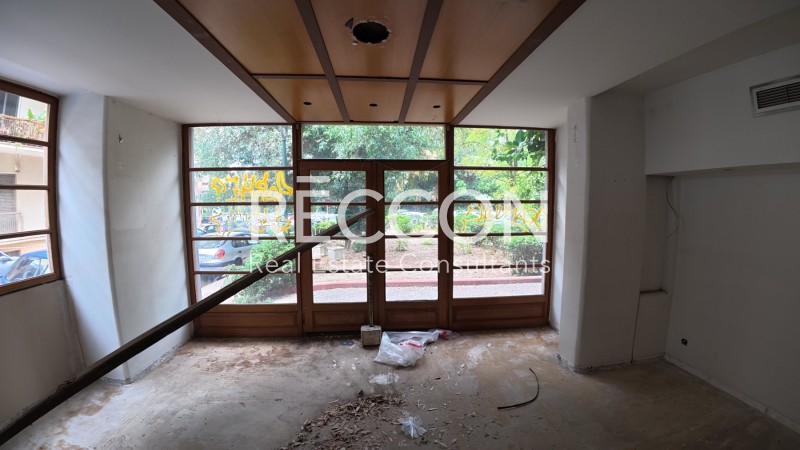 Store 180 sqm for rent, Athens - Center, Gizi - Pedion Areos