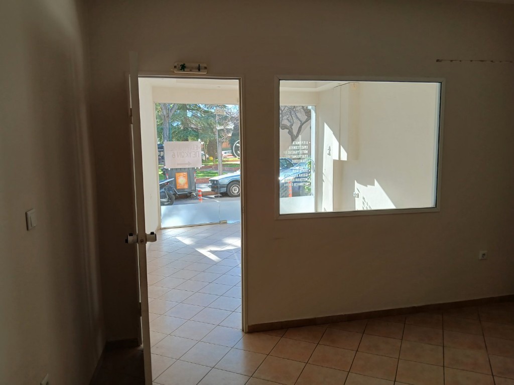 Κατάστημα 38 τ.μ. πρός πώληση, Αθήνα - Δυτικά Προάστια, Περιστέρι