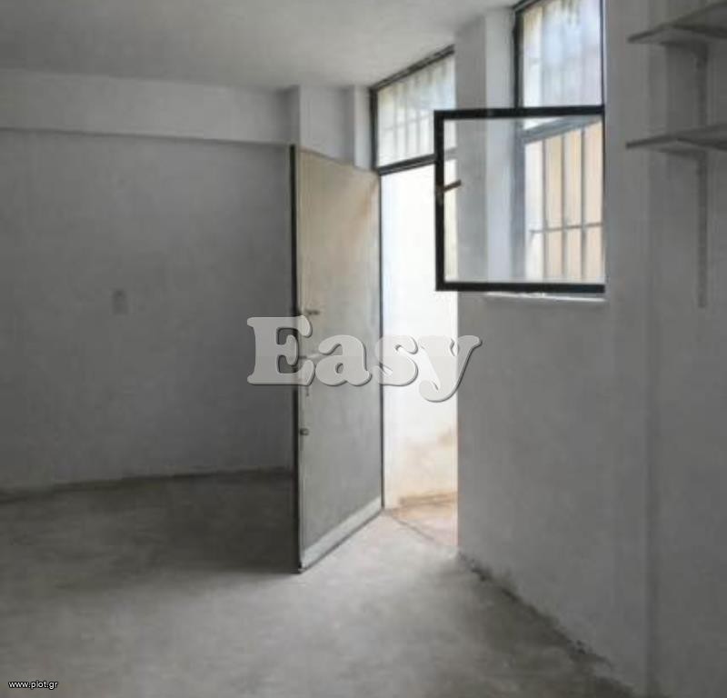 Αποθήκη 62 τ.μ. πρός πώληση, Αθήνα - Νότια Προάστια, Γλυφάδα
