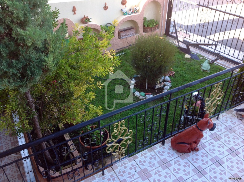 Κτίριο 382 τ.μ. προς πώληση, Κέντρο Κερατέας