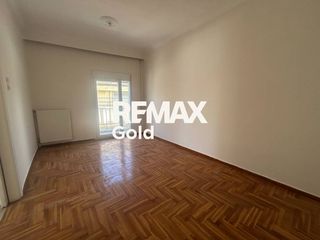 Studio 74 sqm for rent