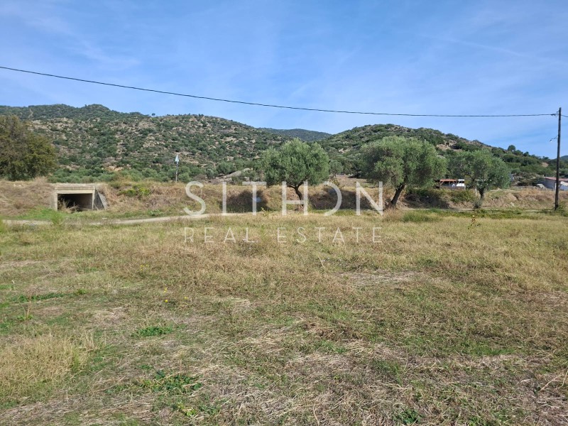 Αγροτεμάχια 897 τ.μ. προς πώληση, Παραλία Συκιάς