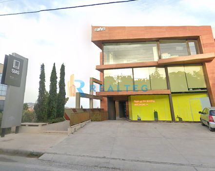 Επιχειρηματικό κτίριο 3.100 τ.μ. πρός πώληση