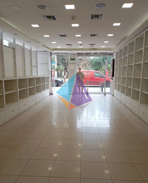Κατάστημα 230 τ.μ. πρός πώληση, Πειραιάς, Τερψιθέα