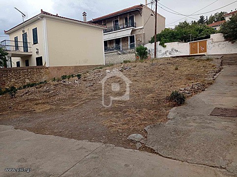 Land plot 180 sqm for sale, Galaxidi Center