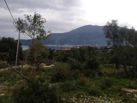 Land plot 2.200 sqm for sale