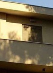 Commercial 250 sqm for sale