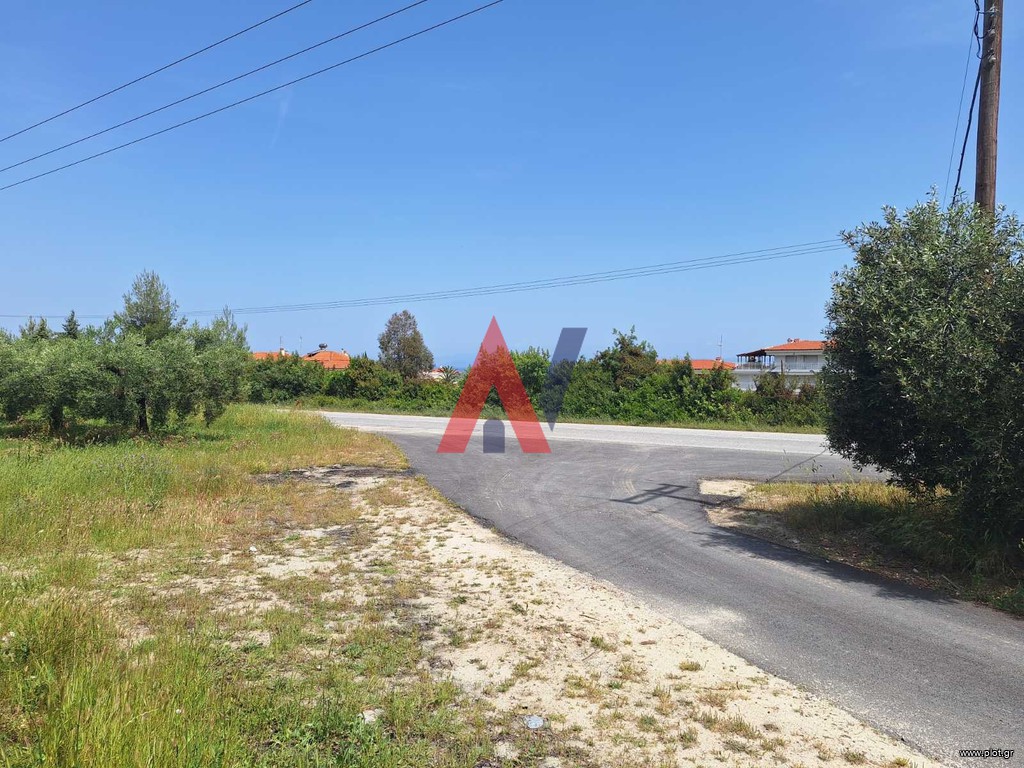 Αγροτεμάχια 3.200 τ.μ. προς πώληση, Πολύχρονο