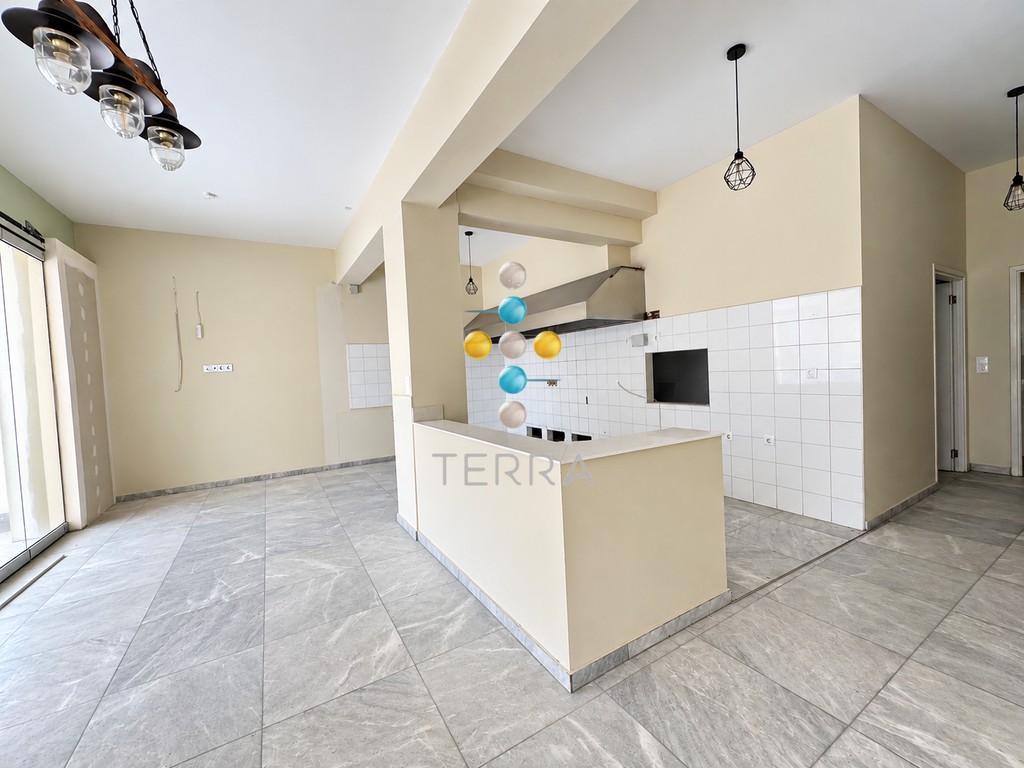 Κατάστημα 65 τ.μ. προς ενοικίαση, Γεράνι Νικηφόρου Φωκά