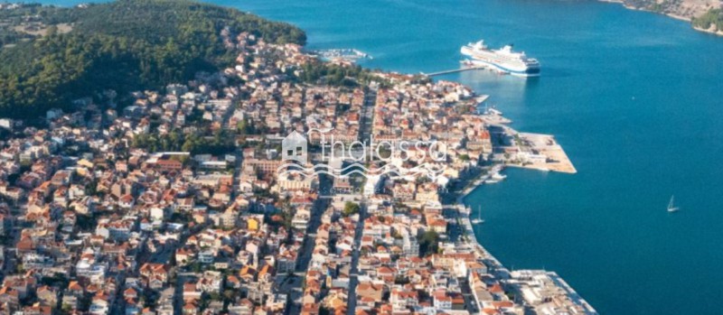Κατάστημα 140 τ.μ. προς πώληση, Αργοστόλι