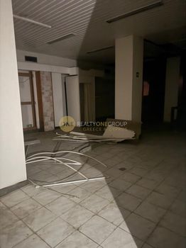 Αποθήκη 490 τ.μ. πρός πώληση