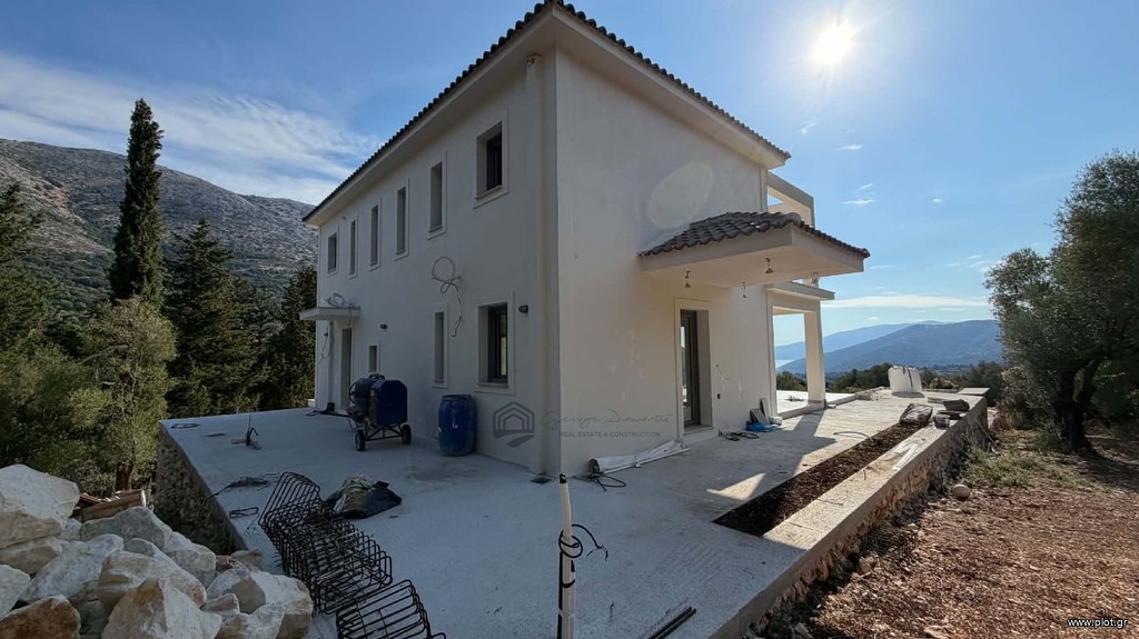 Μονοκατοικία 280 τ.μ. πρός πώληση, Ν. Κεφαλονιάς, Κεφαλονιά