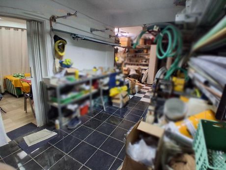 Store 56 sqm for sale