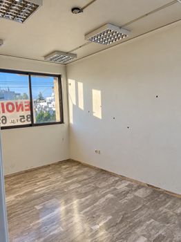 Office 85 sqm for rent