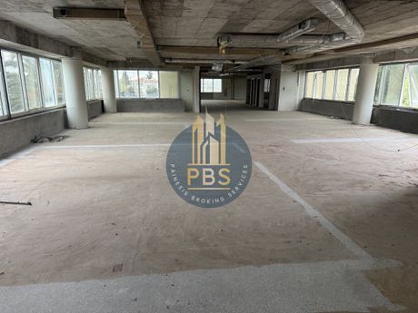 Business bulding 4.740 sqm for rent