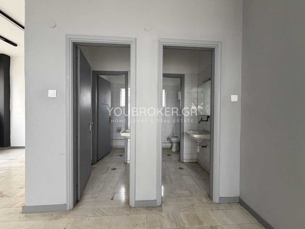 Κατάστημα 200 τ.μ. προς ενοικίαση, Λαμία