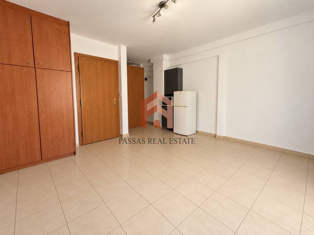 Studio / γκαρσονιέρα 27 τ.μ. προς ενοικίαση, Δόξα