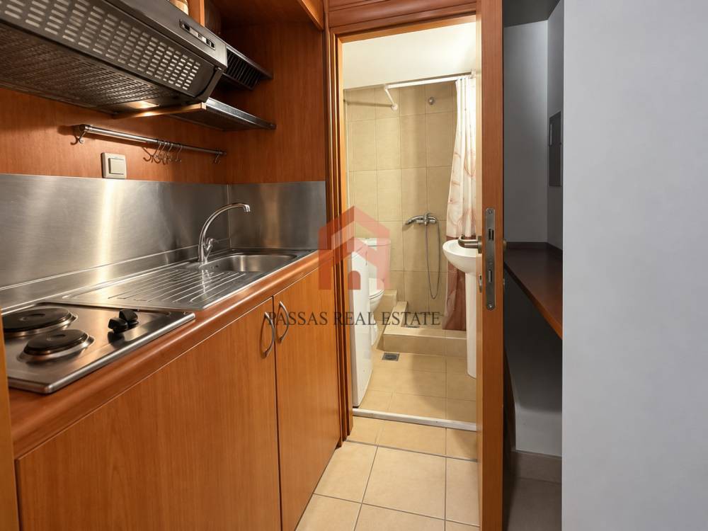 Studio / γκαρσονιέρα 27 τ.μ. προς ενοικίαση, Δόξα