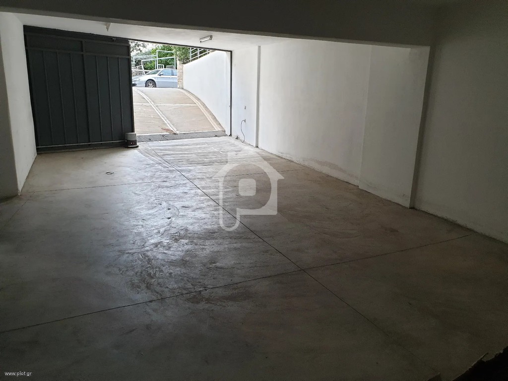 Parking 15 τ.μ. πρός ενοικίαση, Αθήνα - Νότια Προάστια, Δάφνη