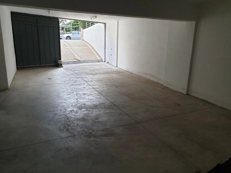 Parking 15 sqm for rent
