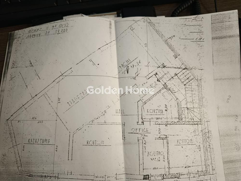Επιχειρηματικό κτίριο 121 τ.μ. προς ενοικίαση, Λόφος Σκουζέ
