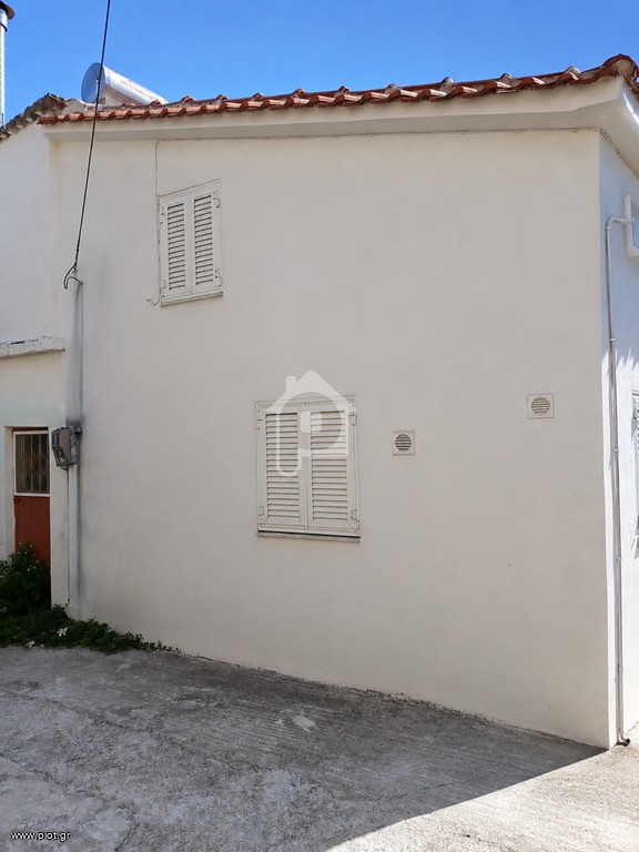 Μονοκατοικία 19 τ.μ. πρός πώληση, Ν. Λέσβου, Λέσβος - Πολιχνίτος