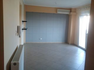 Διαμέρισμα 76 τ.μ. προς πώληση