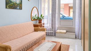 Studio / γκαρσονιέρα 33 τ.μ. προς πώληση, Κέντρο Πειραιά-thumb-1
